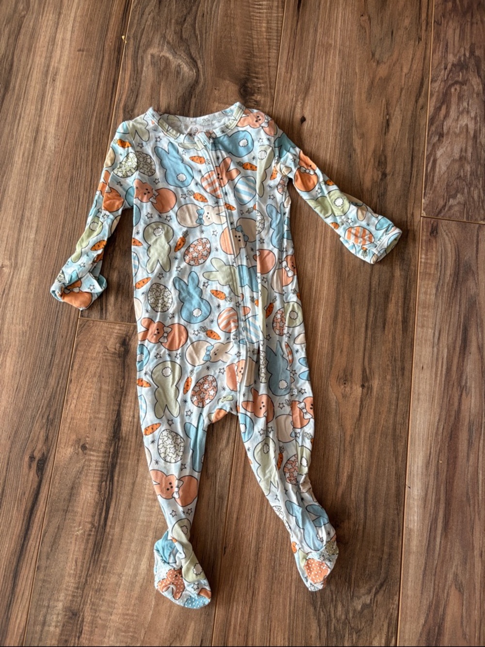 Caden Lane Blue Footed Pajamas with Easter Bunny Print